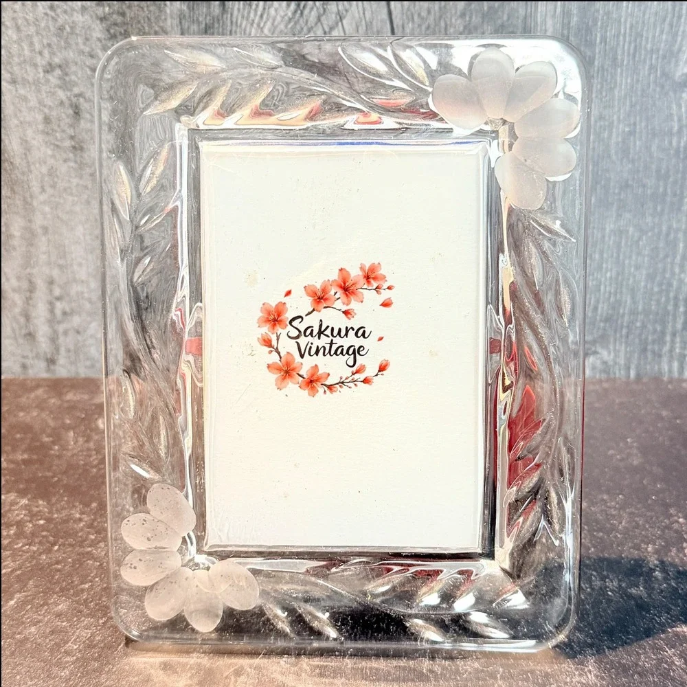 Vintage Lead Crystal Picture Frame Frosted Floral 90s Clear Glass 3.5x5 Tabletop